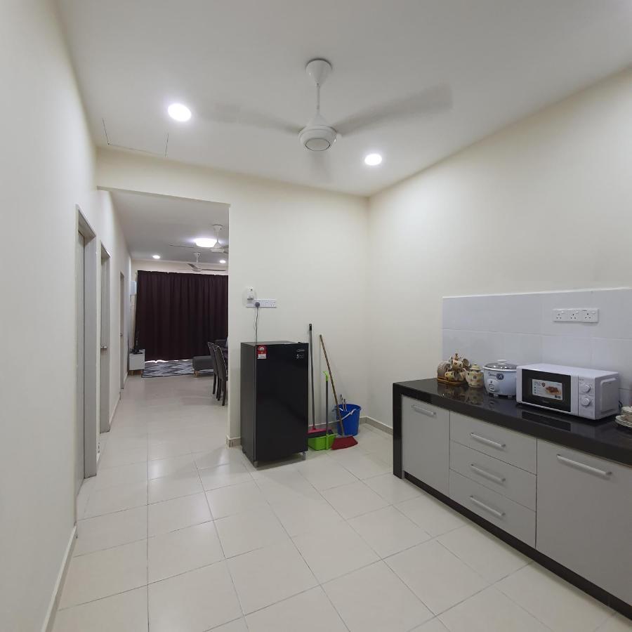 Homestay By Naf Kuantan Buitenkant foto