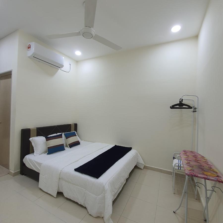 Homestay By Naf Kuantan Buitenkant foto