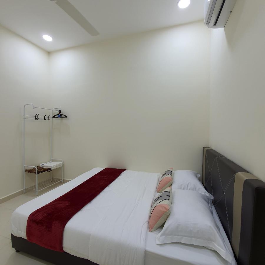 Homestay By Naf Kuantan Buitenkant foto